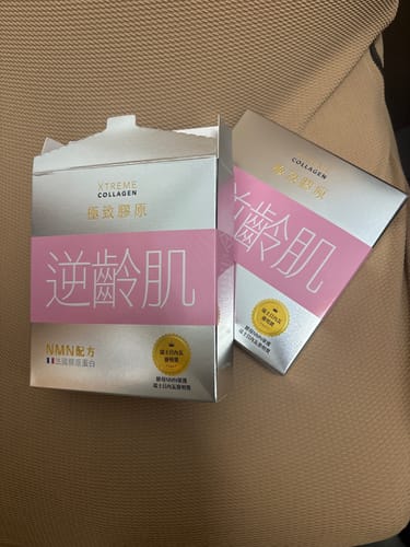 Customer photo review of PAKA【逆齡肌】神奇28日: COLLAGEN+NMN {5合1全功效} 幫你 ... 1水潤、2美白、3拉提、4去紋、5淡斑 ... 食逆齡療程 ... 更可收細毛孔 . 你身體健康 . 你全面年輕。