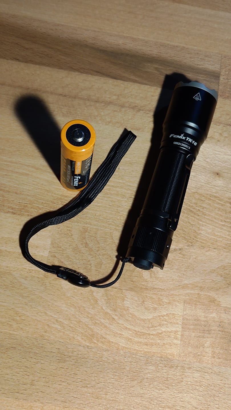 Customer photo review of Fenix TK16 V2.0 - 3100 Lumens - Rechargeable USB-C - Pack complet