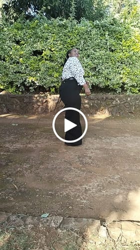 Customer video review of Fluid Wide Leg Pants in MIDNIGHT