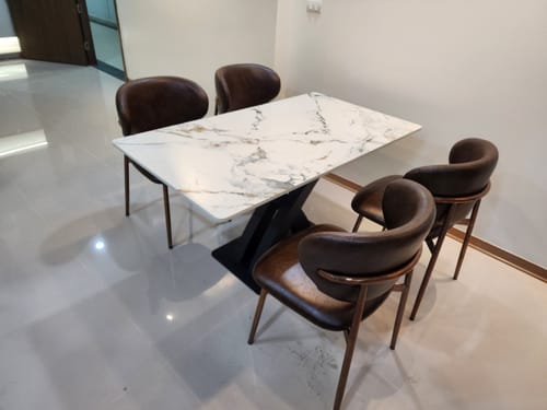 Customer photo review of EUDORA - Bàn ăn mặt đá chân chữ X cong