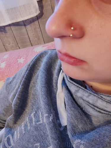 Customer photo review of Piercing Julia