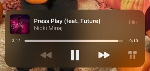 Customer photo review of Pchee Pro Stone V-Waist Scrunch Butt Leggings