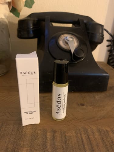 Customer photo review of LEATHERY AMBROX PERFUME OIL