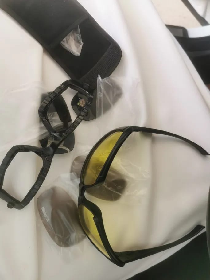 Customer photo review of X7 Polarized Riding Goggles - 4 Lens Kit