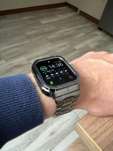 Customer photo review of ArmorSync Elite Apple Watchband