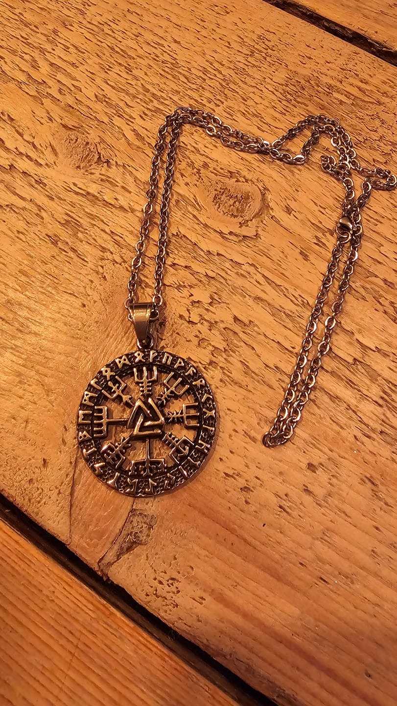 Customer photo review of VIKING COMPASS. - NECKLACE