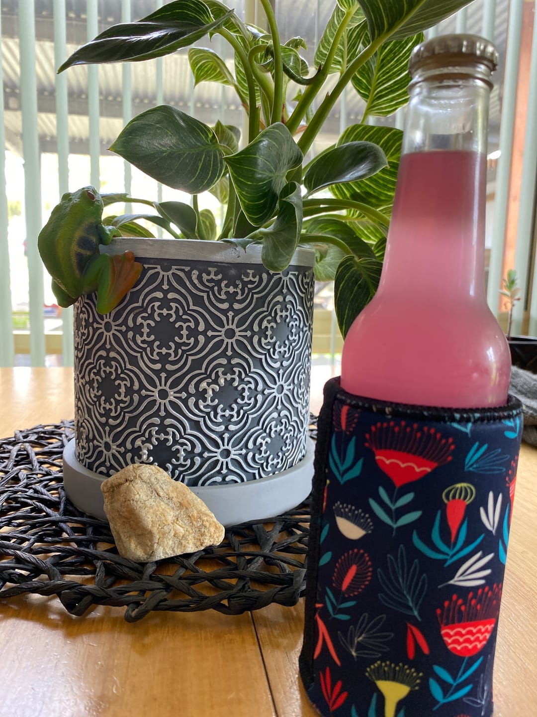 Customer photo review of Stubbyz Australian Native Stubby Cooler