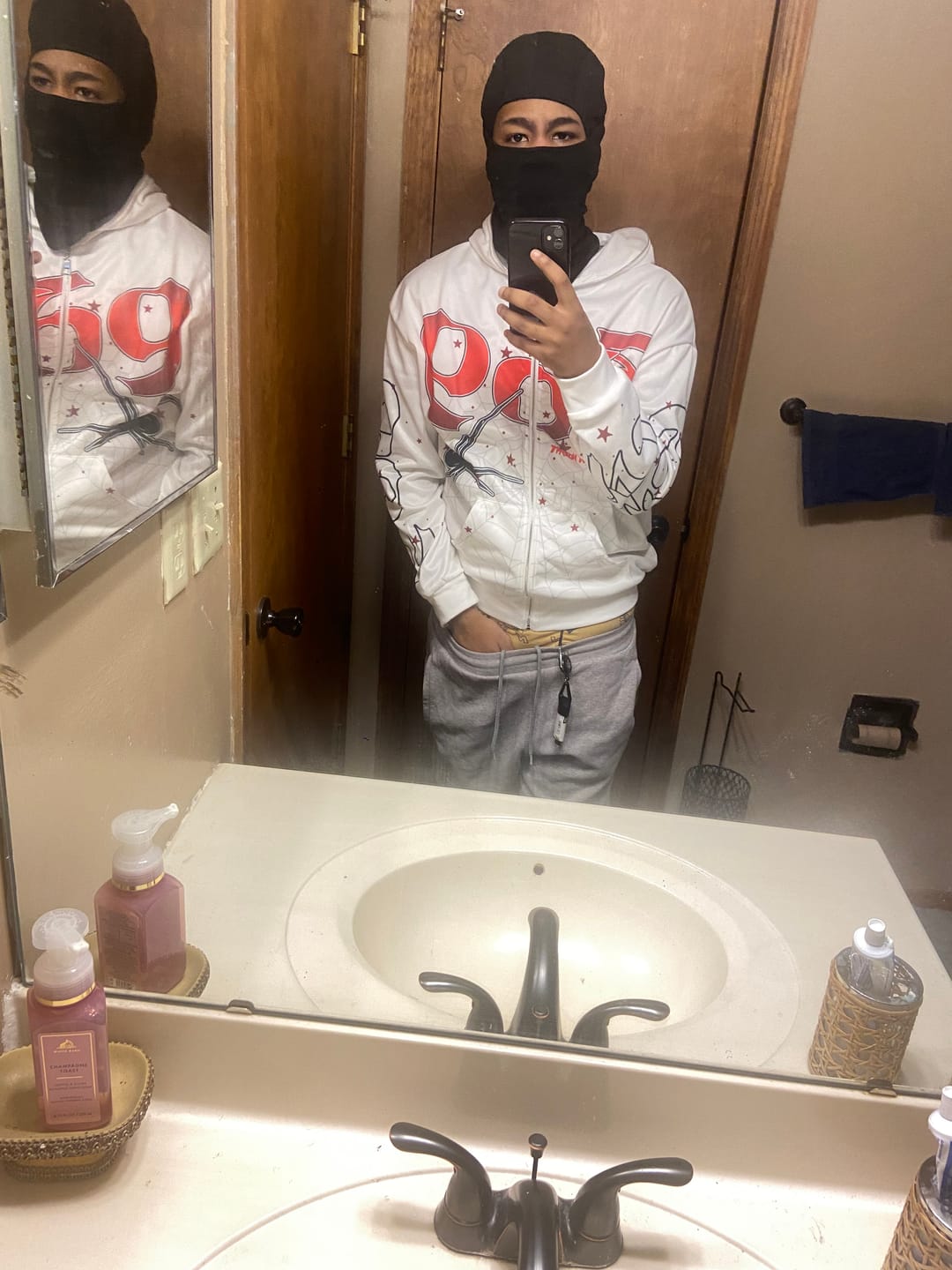 Customer photo review of Spider Full Zip Hoodie & Flare Sweatpants Set