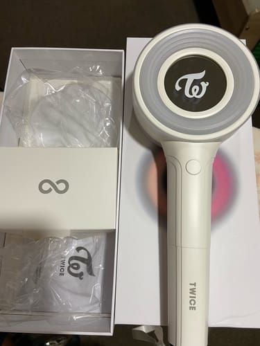 Customer photo review of [OFFICIAL] TWICE LIGHT STICK - CANDY BONG ∞