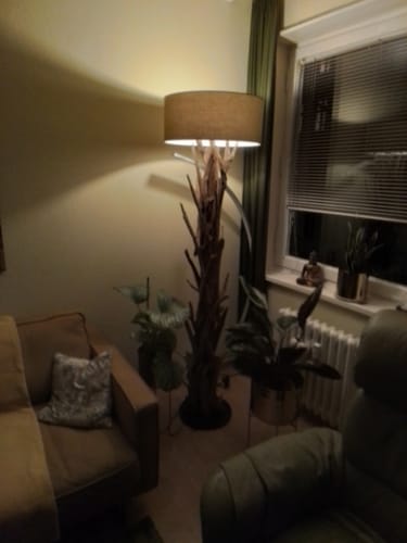 Customer photo review of Stehlampe Teakholz BLUMA  | Höhe 180 cm | inkl. Lampenschirm