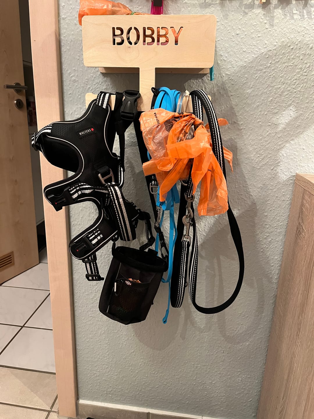 Customer photo review of PERSONALISIERUNG: Hundegarderobe L