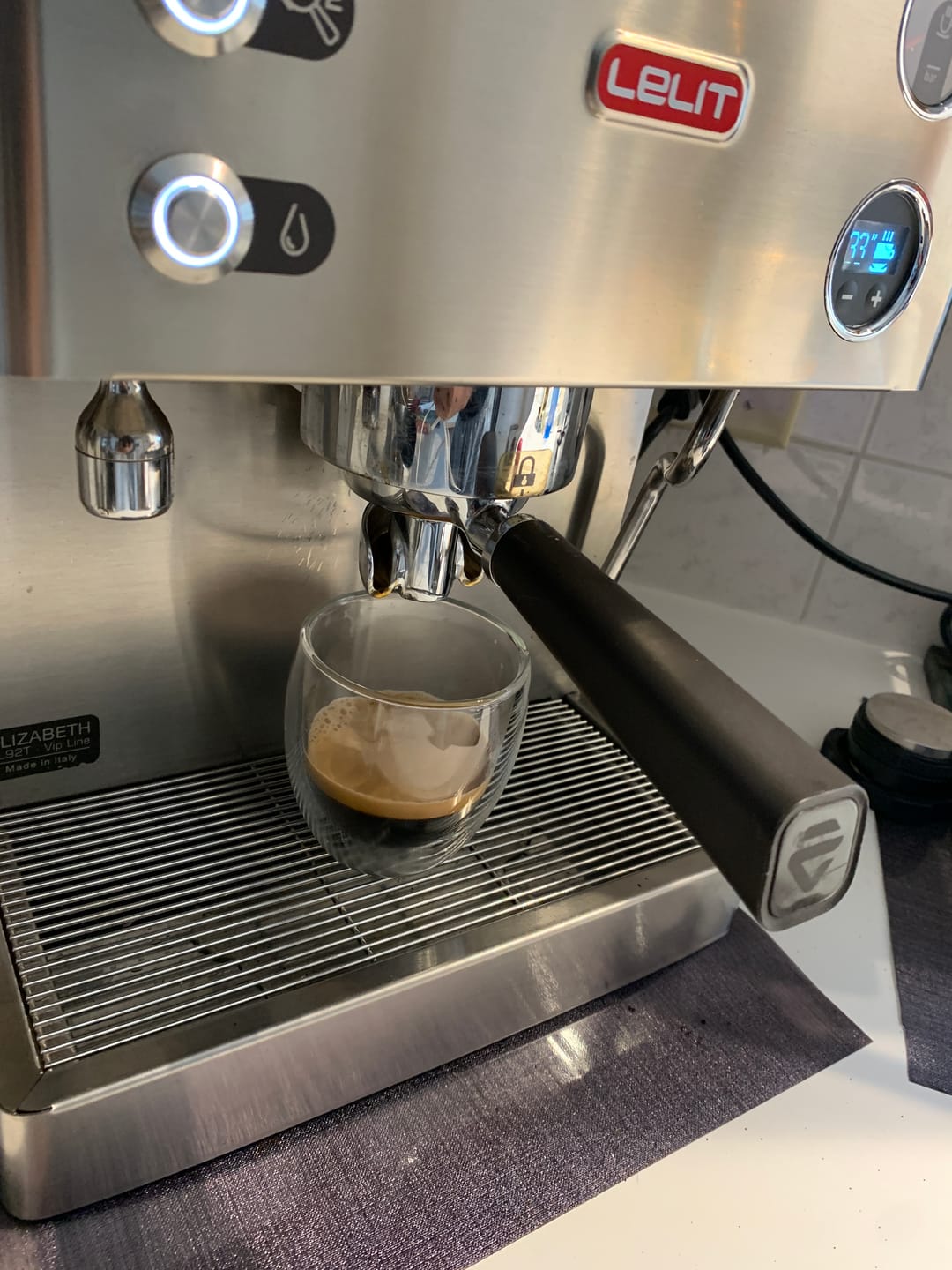 Customer photo review of PUISSANT coffee beans -South America/India - DAF - Our local brand