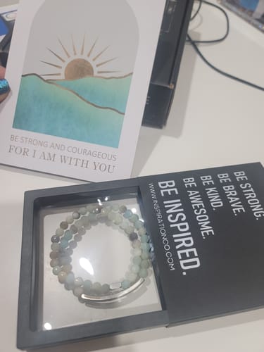 Customer photo review of SHINE BOX - MONTHLY SUBSCRIPTION BOX