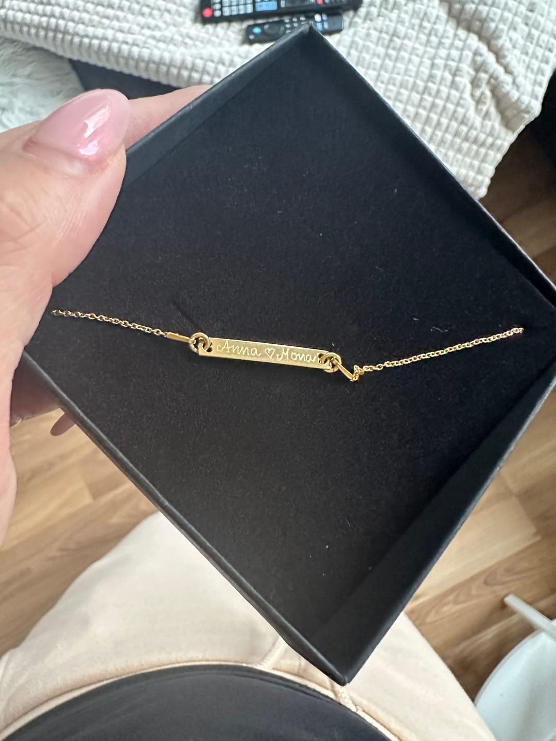 Customer photo review of Armband mit Gravur länglich