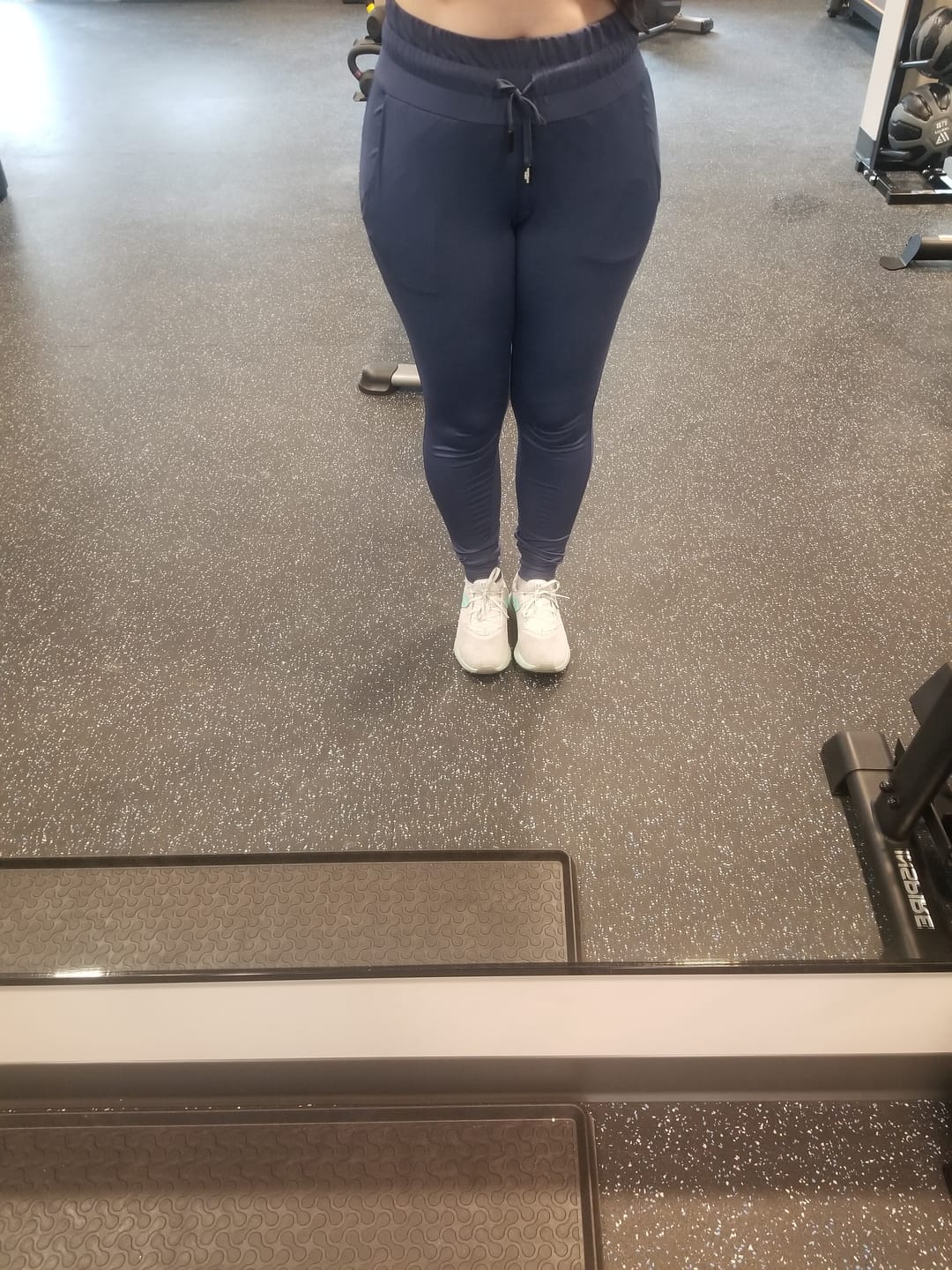 Customer photo review of Formation Joggers