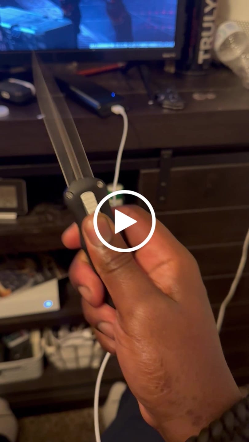 Customer video review of Black Reaper OTF Knife