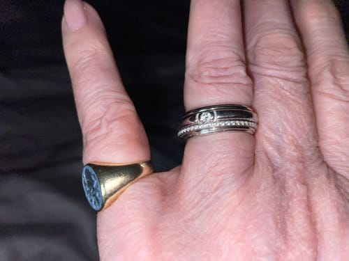 Customer photo review of POSSEISSION DIAMOND RING