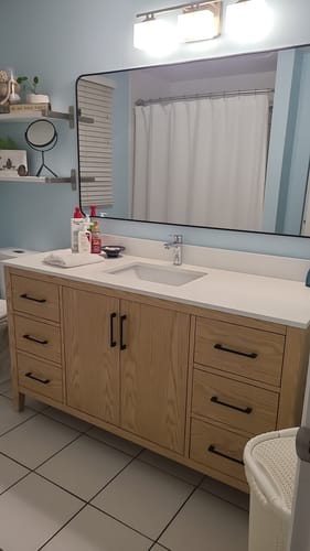 Customer photo review of CCS901 - 60",Single Sink, White Oak , Floor Standing Modern Bathroom Vanity, White Quartz Countertop, Matt Black Hardware