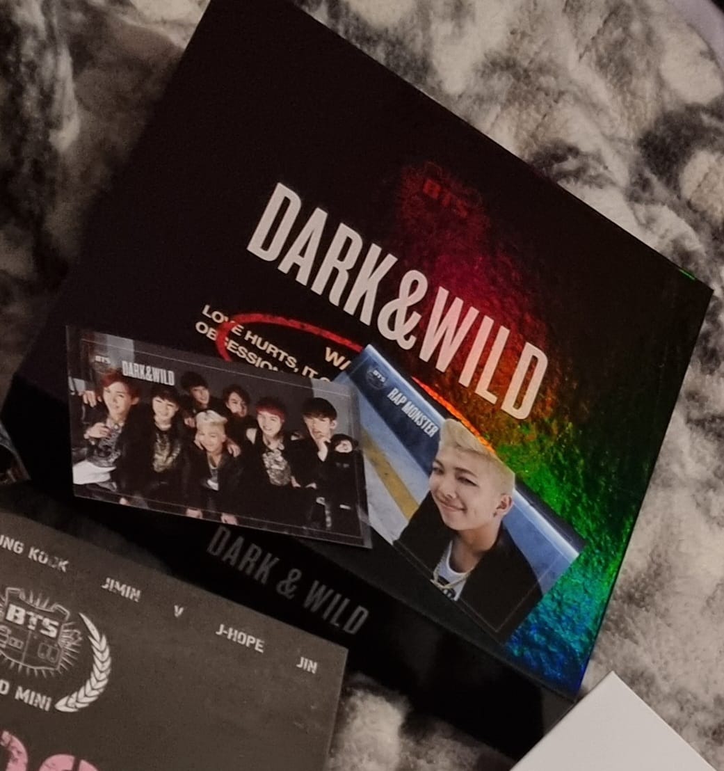Customer photo review of BTS - 1ST FULL ALBUM DARK & WILD