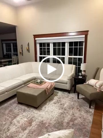 Customer video review of SmartWings Motorized Light Filtering Roller Shades 70% Blackout Essential