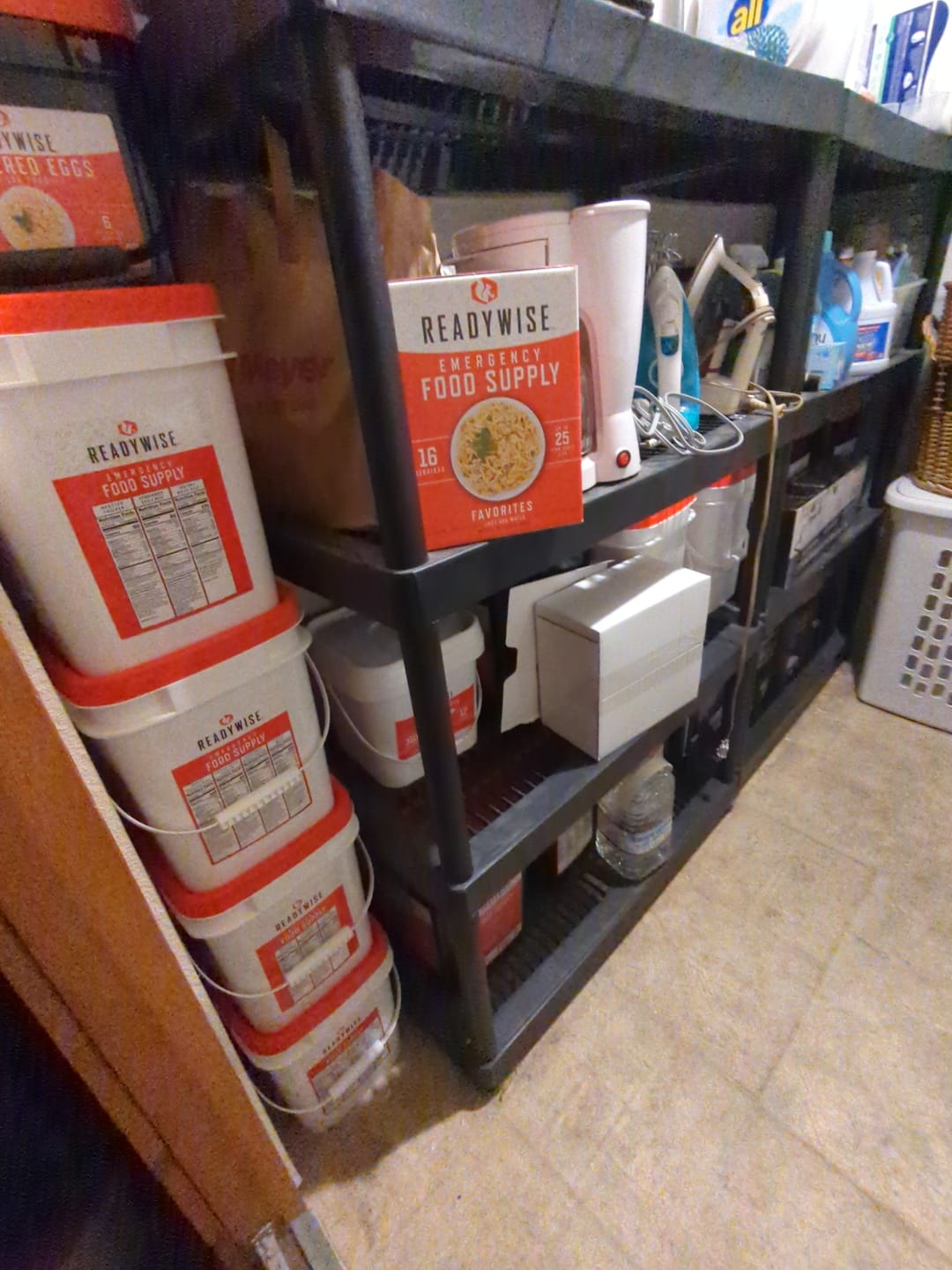 Customer photo review of 16 Serving Emergency Food Supply - Favorites Box