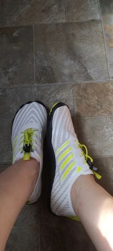Customer photo review of Tênis Terra UltraMax - Sua Pisada Natural