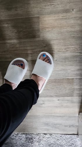 Customer photo review of PuddlePuff - Slipper