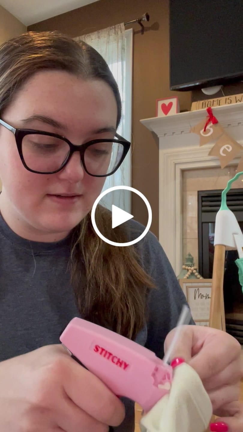 Customer video review of Stitchy