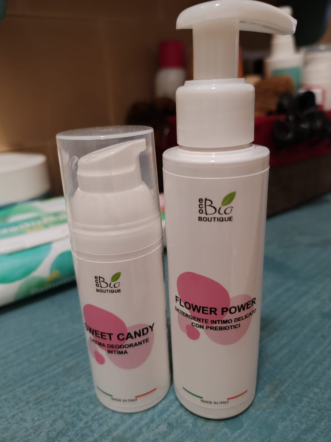 Customer photo review of V Skincare Kit