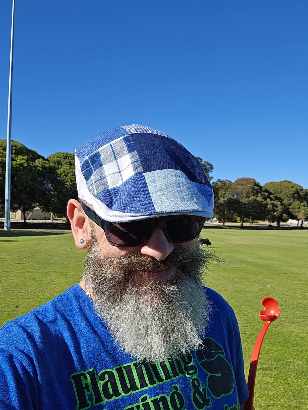 Customer photo review of Donegal Touring Cap Patchwork Grey/Blue Linen