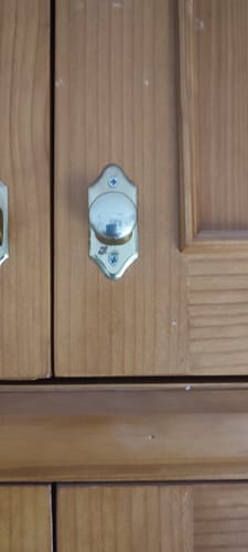 Customer photo review of Pomo de armario Negro modelo 1103 pequeño