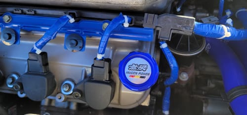 Customer photo review of Aluminum Mgen Racing Car JDM Oil Cap For Honda Civic
