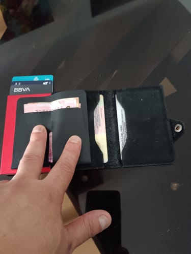 Customer photo review of Black & Red