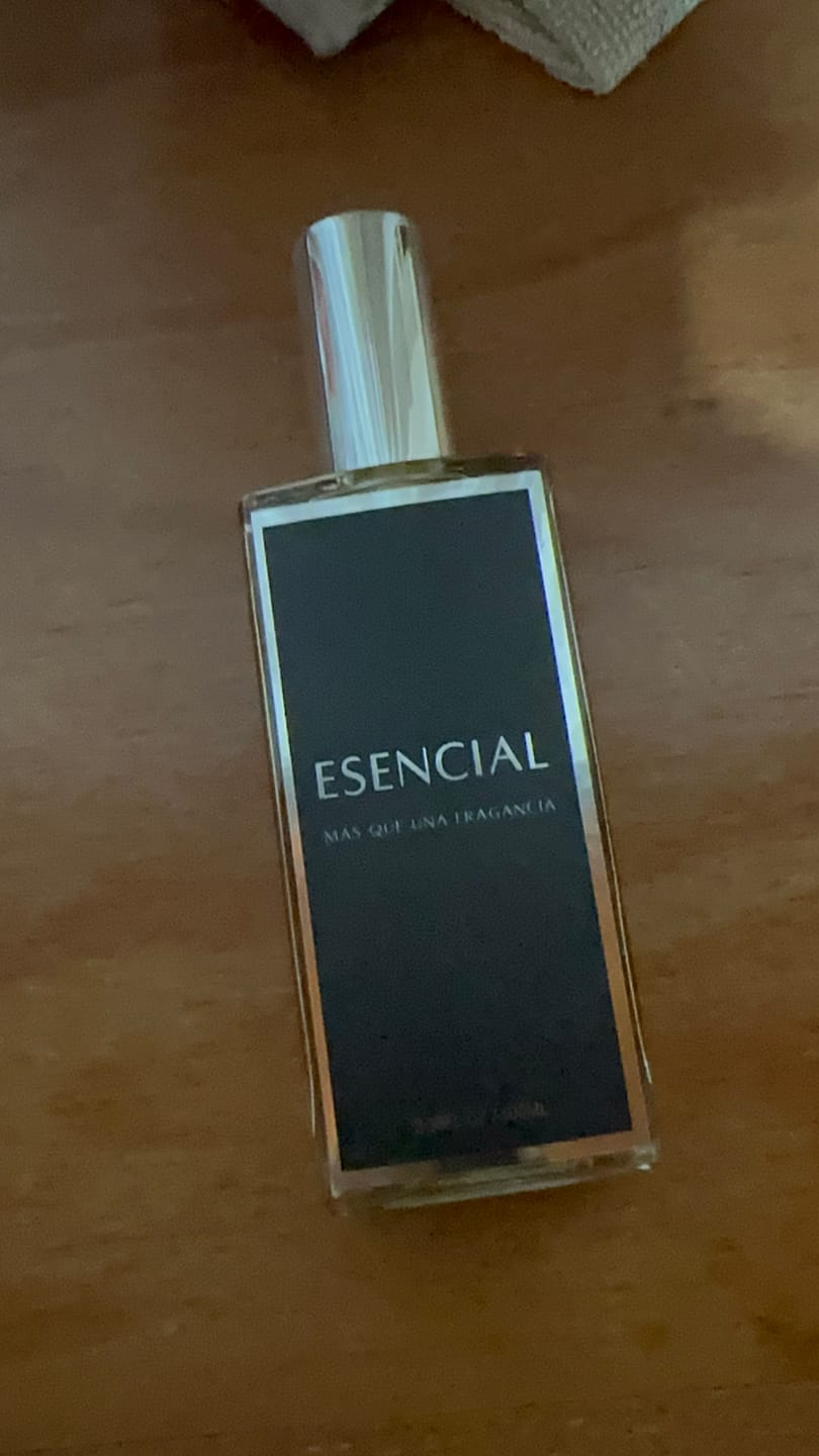 Customer photo review of H400 Inspirado en: Oud Wood - Tom Ford