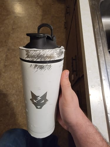 Customer photo review of Frost White Metal Shaker