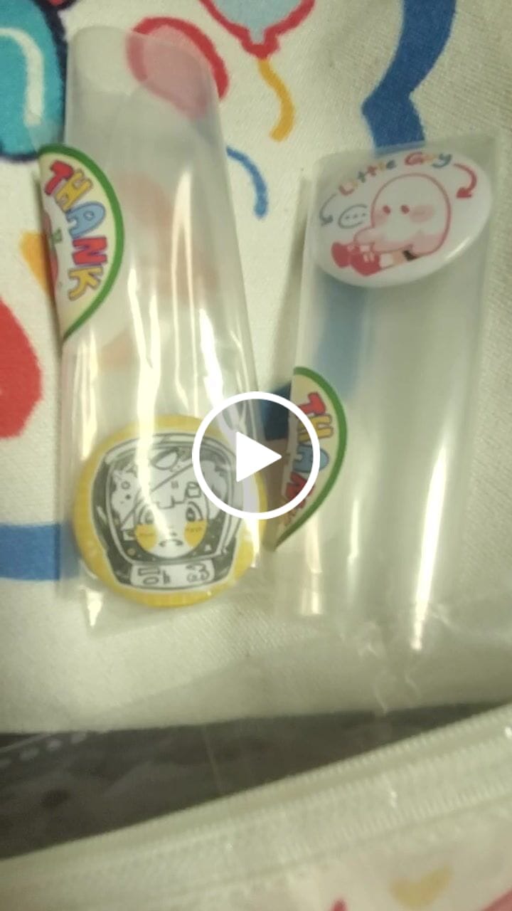Customer video review of Cute Mystery Gift Box