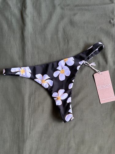 Customer photo review of Tai Bottom - Kammies