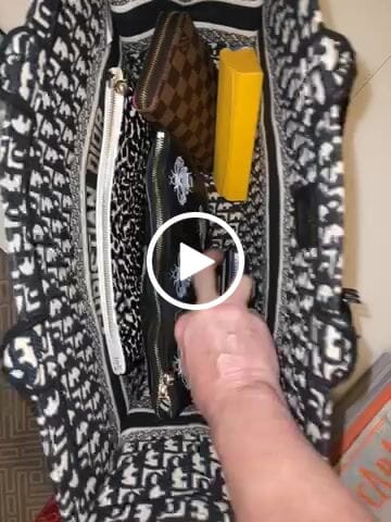 Customer video review of #5 Caki Leopard Gold