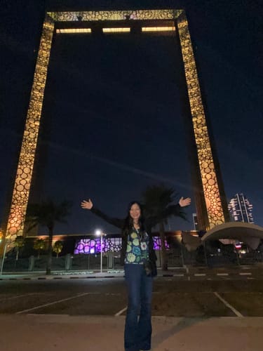 Customer photo review of JUSTINE tee Dazzle Flower Navy