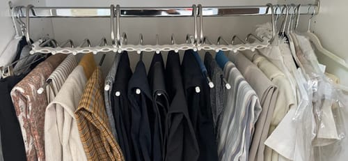 Customer photo review of UrbanStorie® 5 Layer Hanger, Space Saving Non-Slip Cloth Organizer