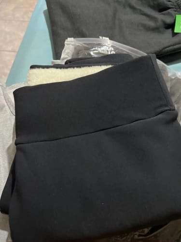 Customer photo review of Fleece Leggings