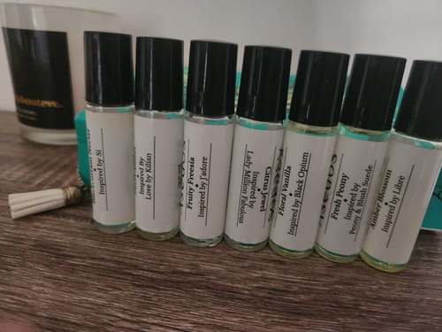 Customer photo review of AMBER BLOSSOM PERFUME OIL