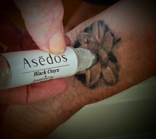 Customer photo review of BLACK ONYX PERFUME OIL