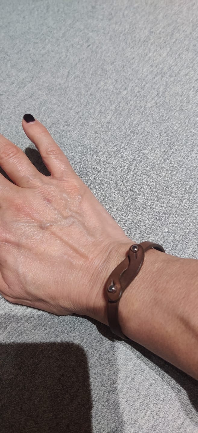Customer photo review of Bracciale pelle Noi Tulsi