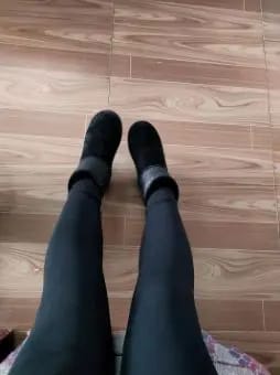 Customer photo review of Fleece Leggings