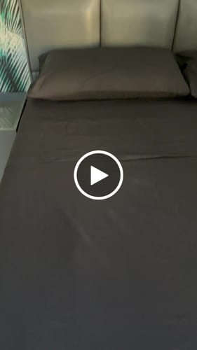 Customer video review of Lenzuola in Cotone, Completo Letto con Federe in Stampa Digitale Animalier Nero
