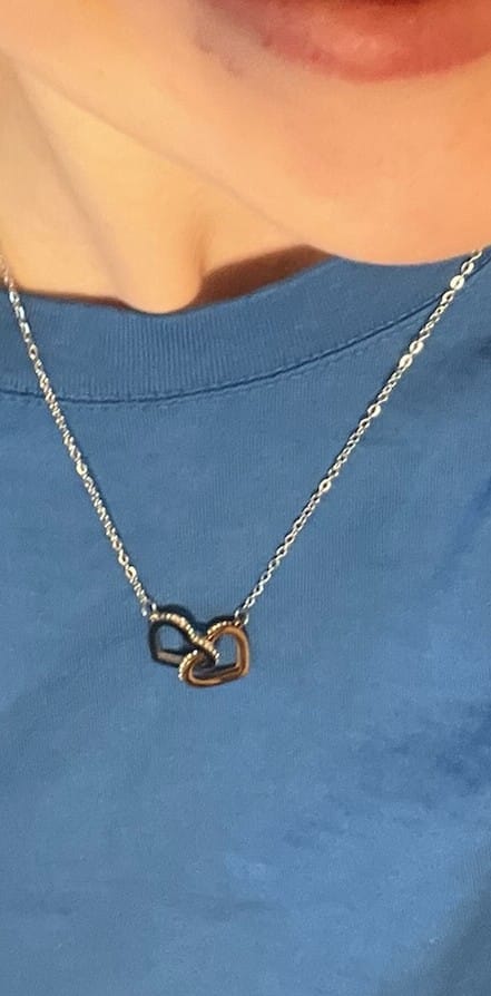 Customer photo review of [ALMOST SOLD OUT] To My Beautiful Granddaughter - Intertwined Hearts Keepsake Necklace Gift Set - SS117GM