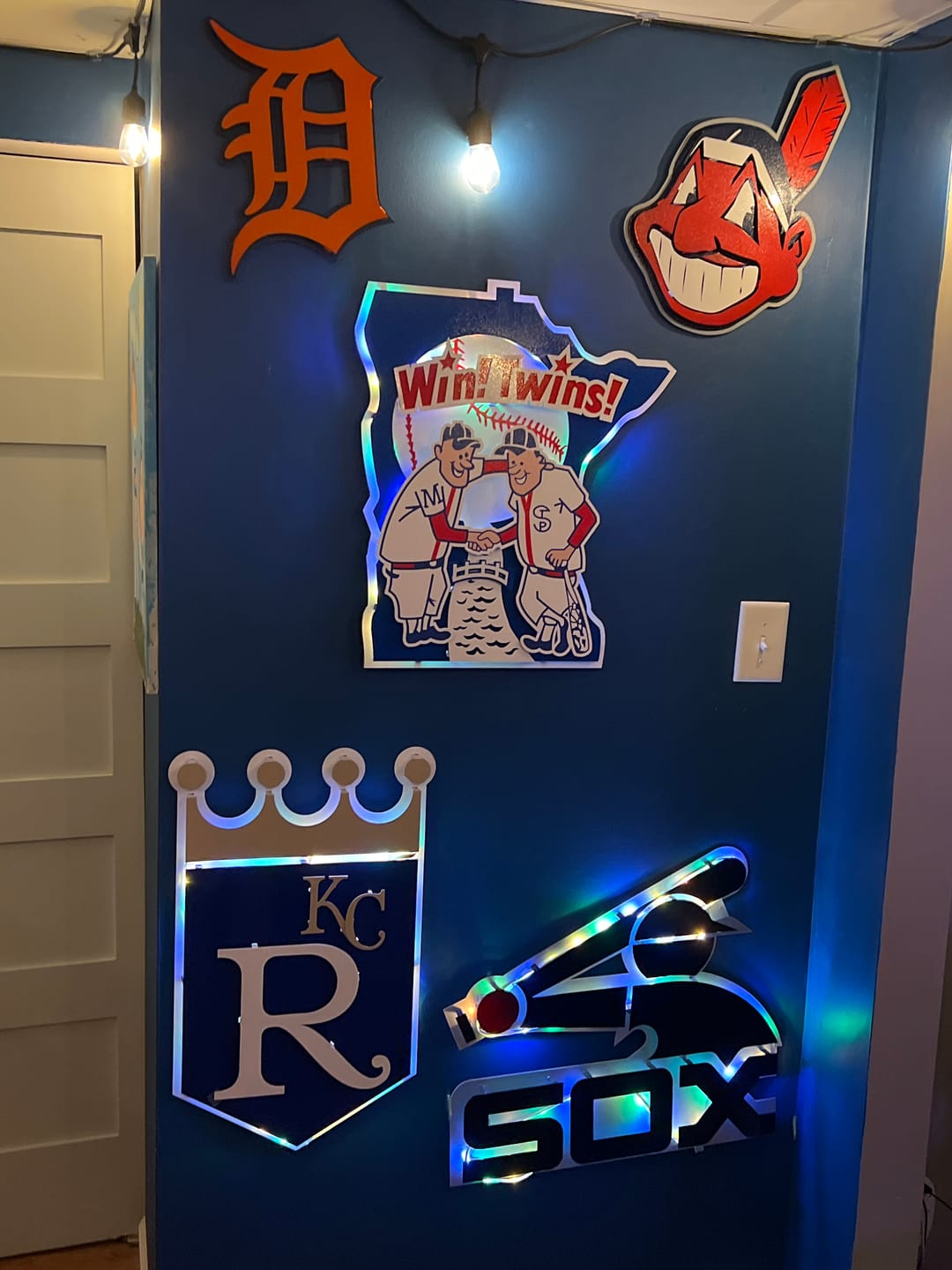 Customer photo review of Kansas City Royals "1971" 3D Vintage Metal Wall Art