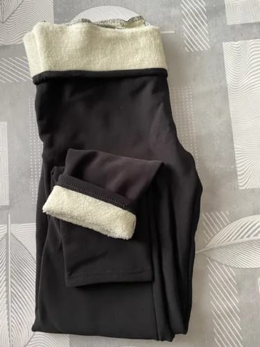 Customer photo review of Fleece Leggings