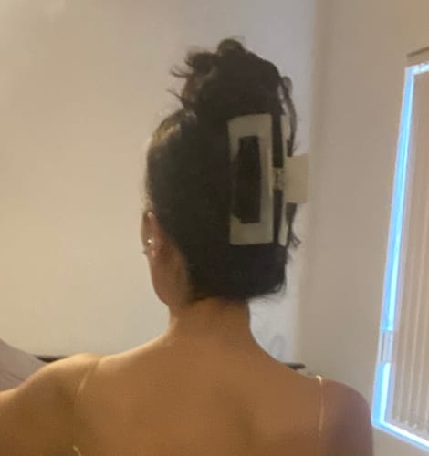 Customer photo review of XXL Dreamy Claw Clip